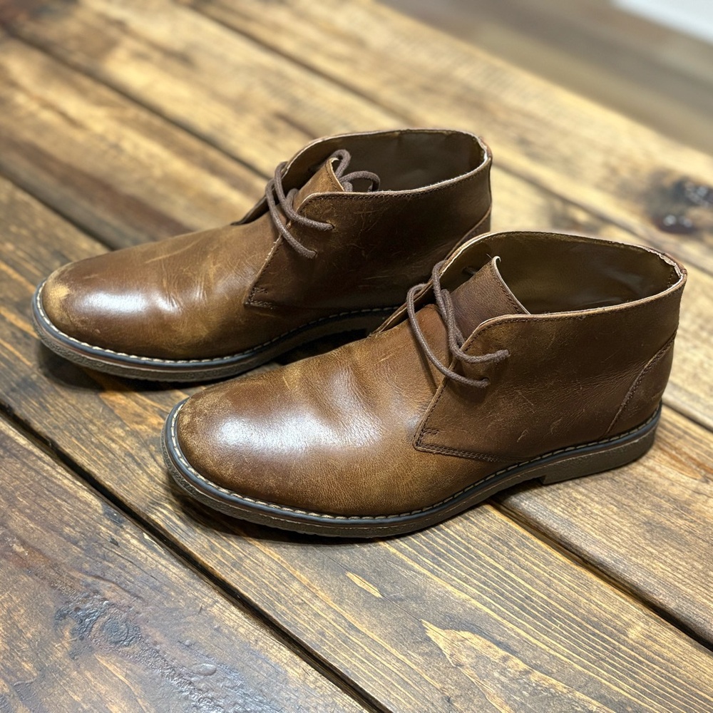 Brown Leather Men's Chukka Boots
